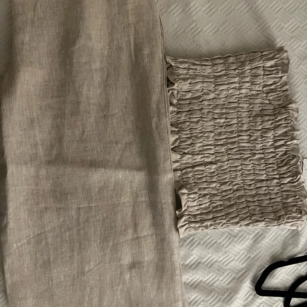 Reformation Linen Pants Set - Picture 10 of 15
